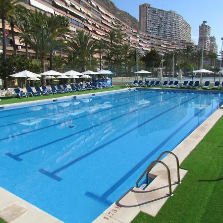 호텔 Albahia 3*
